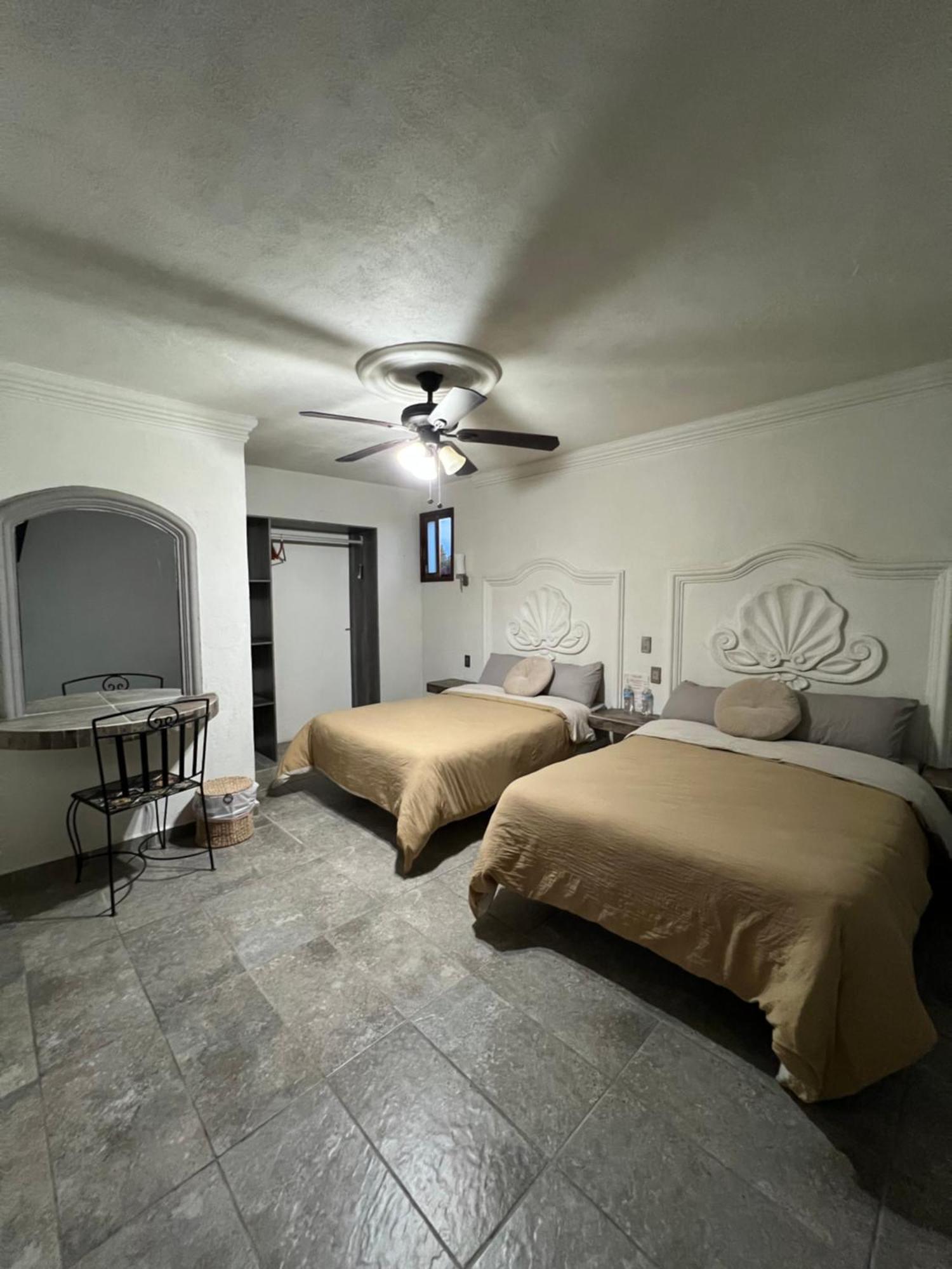 Hotel Boutique Independencia Долорес Идалго Екстериор снимка